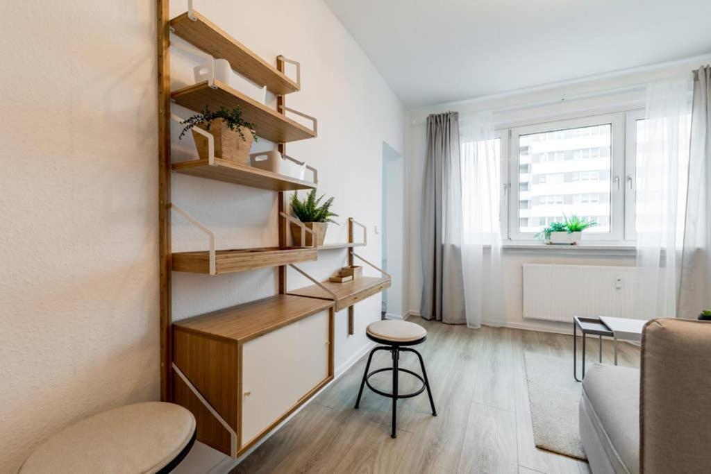 Ferienwohnung Sauber und modern, Netflix, Wifi, Leipzig Flair, Küche Exterior foto