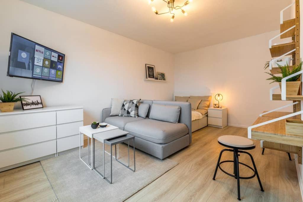 Ferienwohnung Sauber und modern, Netflix, Wifi, Leipzig Flair, Küche Exterior foto